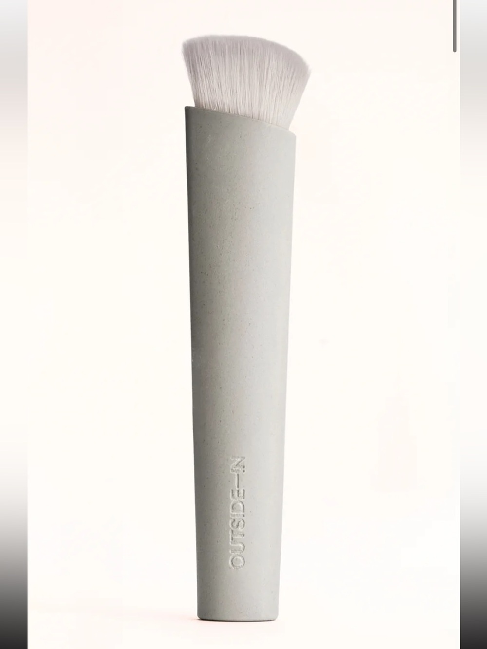 Outside in foundation brush